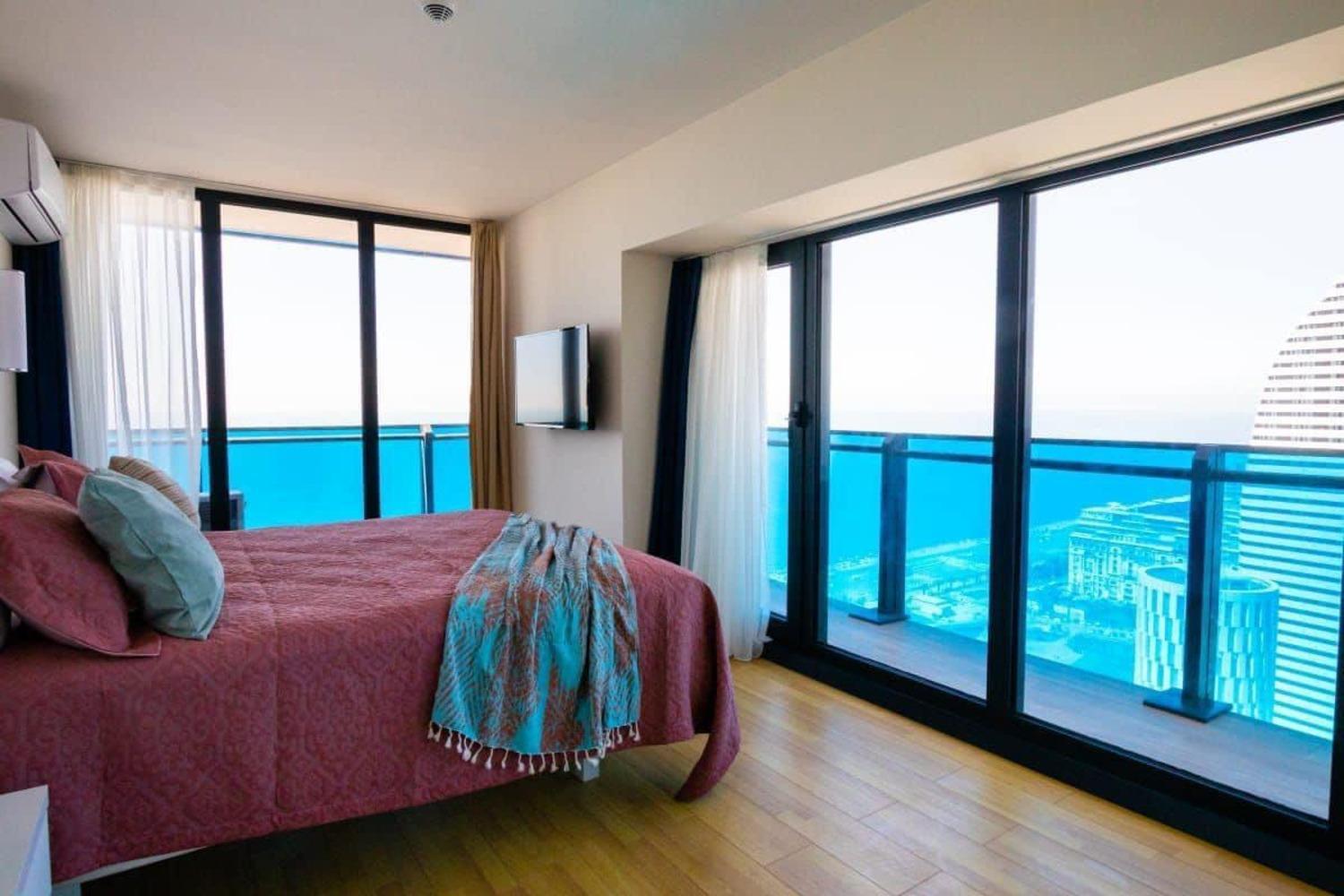 Apartament Orbi Sea View 24/7 *