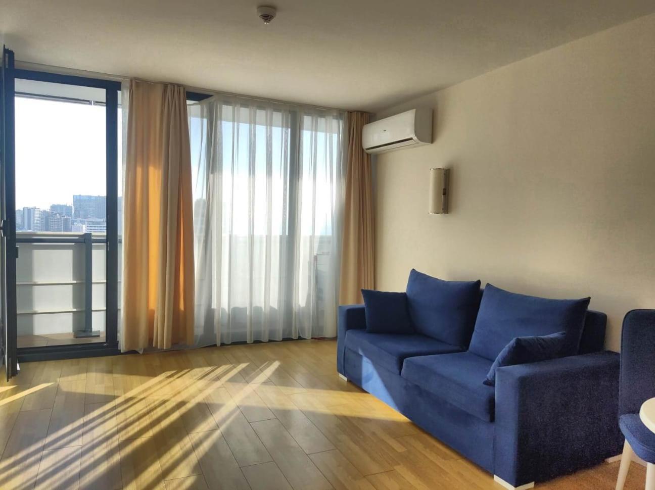 Orbi Sea View 24/7