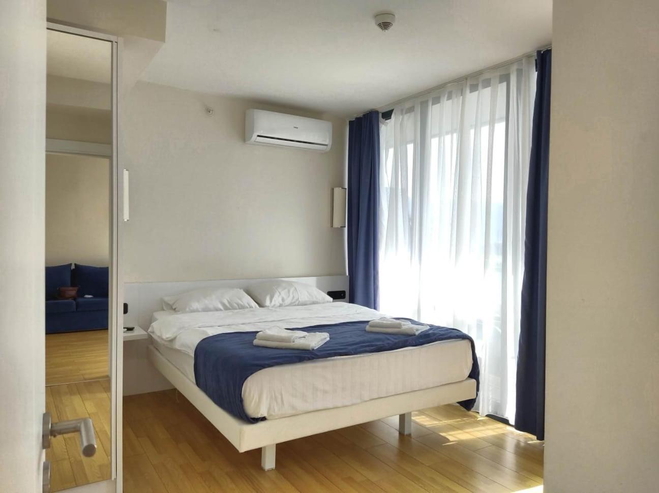 Orbi Sea View 24/7 * Batumi