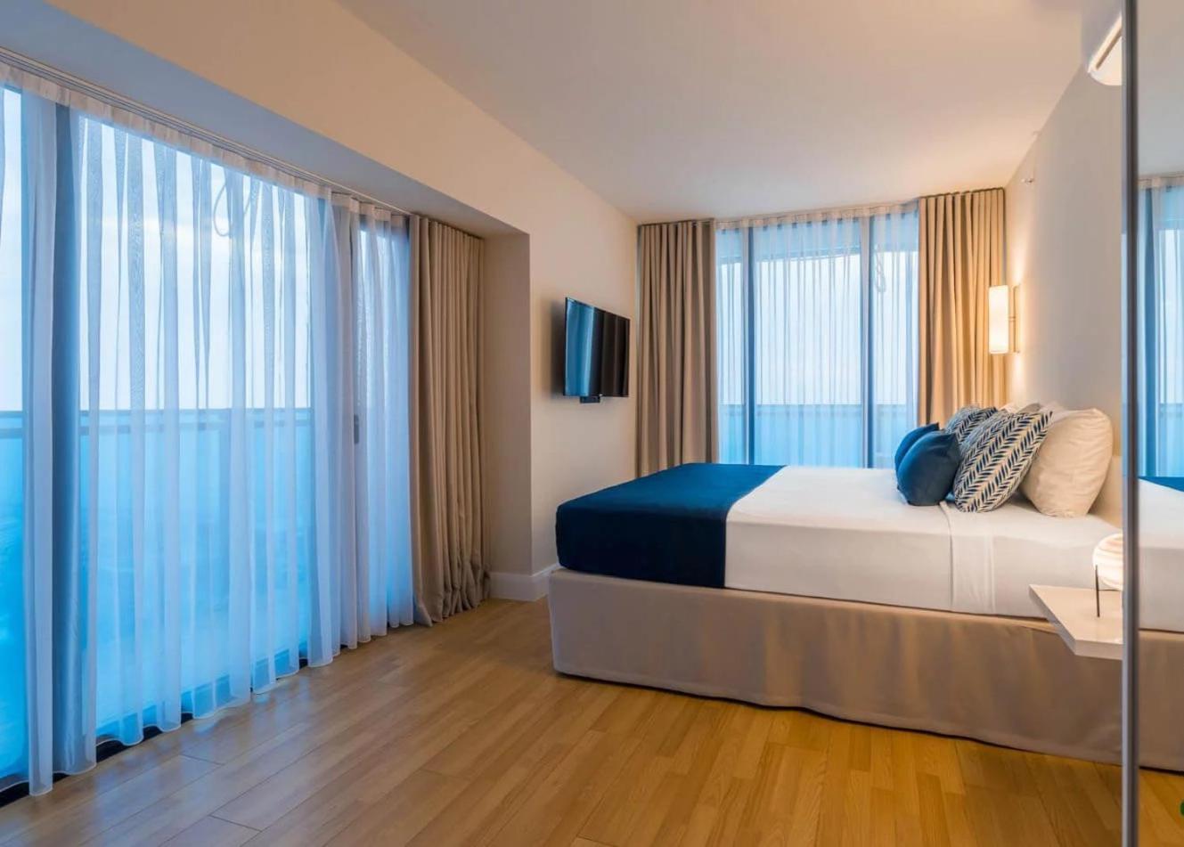 Apartament Orbi Sea View 24/7 *
